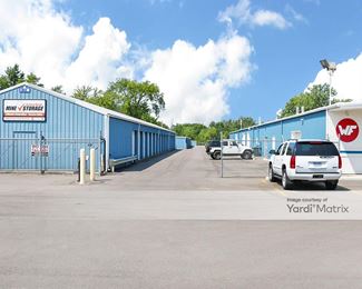 Photo 4 of Storage Rentals of America - 7298 Fenton Road, Grand Blanc, MI