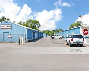 Storage Units for Rent available at 7298 Fenton Road, Grand Blanc, MI 48439