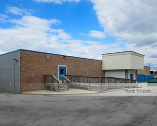 Photo 3 of Extra Space Storage - 5814 South Pennsylvania Avenue, Lansing, MI