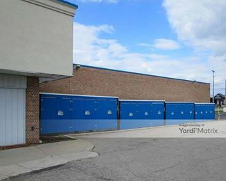 Photo 4 of Extra Space Storage - 5814 South Pennsylvania Avenue, Lansing, MI