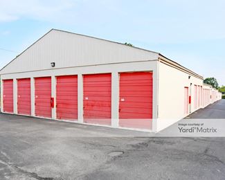 Photo 3 of Public Storage - 3529 Wayland Drive, Jackson, MI
