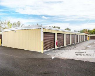 Photo 3 of Storage Rentals of America - 6140 Pleasant Grove Road, Lansing, MI