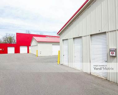Storage Units for Rent available at 1290 West Dickman Road, Springfield, MI 49037