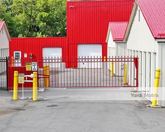 Photo 5 of Storage Rentals of America - 1290 West Dickman Road, Springfield, MI