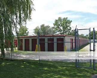 Photo 2 of Stor-Lock - 9125 North Saginaw Road, Mount Morris, MI