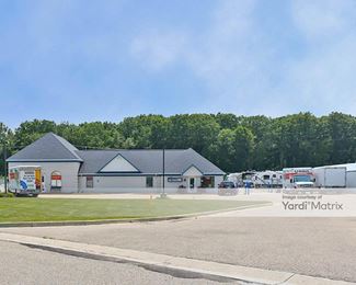 Photo 3 of First Storage One - 4258 Somers Drive, Burton, MI