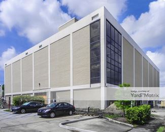 Photo 1 of Horizon Self Storage-Vault - 4545 Veterans Blvd, Metairie, LA