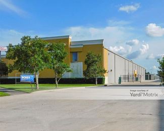 Photo 3 of Storage Center, The - 2012 Belle Chasse Hwy, Gretna , LA