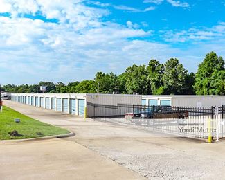 Photo 6 of Storage Xxtra - 7711 Veterans Pkwy, Columbus, GA