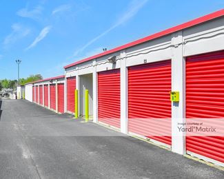 Photo 5 of iStorage - 6751 Macon Road, Columbus, GA