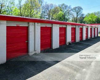 Photo 4 of Storage Rentals of America - 3560 Victory Drive, Columbus, GA