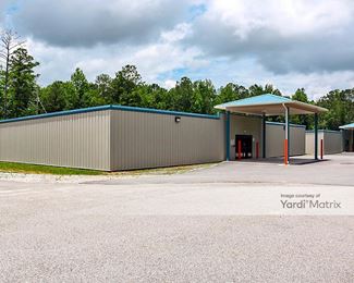 Photo 2 of Sun Self Storage - 1704 Frederick Road, Opelika, AL