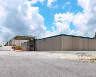 Photo 3 of Sun Self Storage - 1704 Frederick Road, Opelika, AL