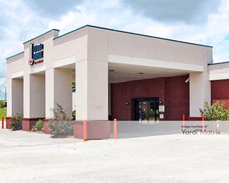 Photo 4 of Sun Self Storage - 1704 Frederick Road, Opelika, AL