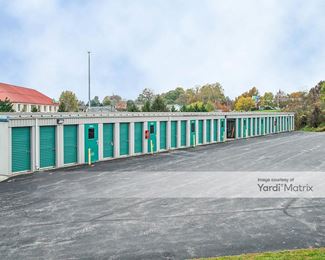 Photo 2 of Extra Space Storage - 154 Leaders Heights Road, York, PA