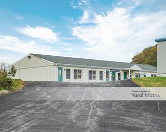 Photo 3 of Extra Space Storage - 154 Leaders Heights Road, York, PA