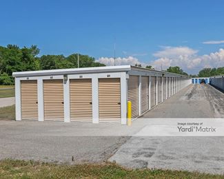 Photo 4 of BinTris Moving and Self Storage - 7197 Red Arrow Hwy, Stevensville, MI