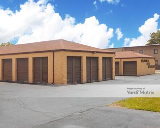 Photo 3 of Sylvania Self Storage - 2704 Centennial Road, Sylvania, OH