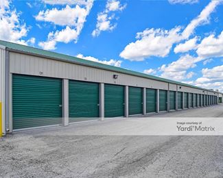 Photo 2 of Greenlock Storage - 13283 South Dixie Hwy, Bowling Green, OH