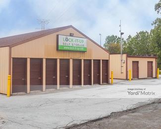 Photo 2 of Lock-It-Up Self Storage - 4601 Jackman Road, Toledo, OH