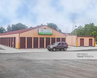 Photo 4 of Lock-It-Up Self Storage - 4601 Jackman Road, Toledo, OH