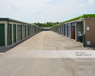 Photo 2 of Midgard Self Storage - 110 Cloverleaf Drive, Athens, AL