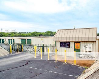 Photo 3 of North Parkway Mini Storage - 10132 Memorial Pkwy NW, Huntsville, AL
