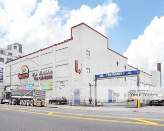 Photo 2 of Gibralter Self Storage - 184-08 Jamaica Avenue, Hollis, NY