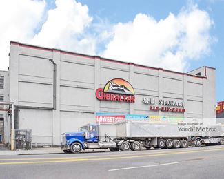 Photo 3 of Gibralter Self Storage - 184-08 Jamaica Avenue, Hollis, NY