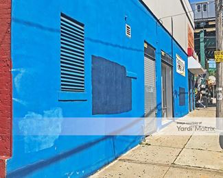 Photo 3 of Storage Maxx USA - 7514 Jamaica Avenue, Woodhaven, NY