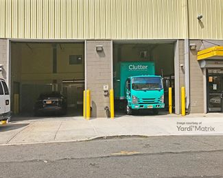 Photo 4 of Safeguard Self Storage - 119-24 Jamaica Avenue, Richmond Hill, NY