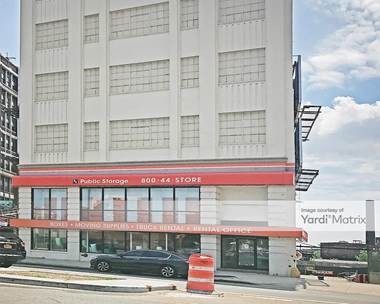 Storage Units for Rent available at 3128 Northern Blvd, Long Island City, NY 11101