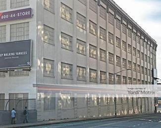 Photo 4 of Public Storage - 3128 Northern Blvd, Long Island City, NY