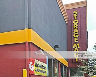 Photo 2 of Manhattan Mini Storage - 18402 Jamaica Avenue, Hollis , NY