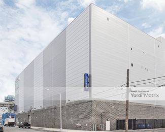 Photo 5 of Extra Space Storage - 52-11 29th Street, Long Island City, NY