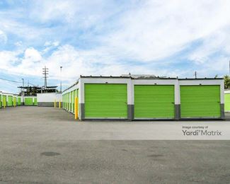 Photo 2 of Extra Space Storage - 134 - 31 Merrick Blvd, Jamaica, NY