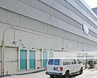 Photo 3 of Extra Space Storage - 945 Zerega Avenue, Bronx, NY