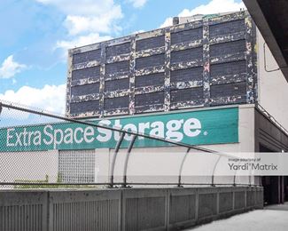 Photo 2 of Extra Space Storage - 330 Bruckner Blvd, Bronx, NY