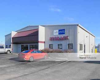 Photo 2 of Storage Rentals of America - 5814 Hamburg Pike, Jeffersonville, IN