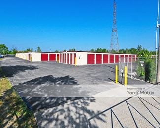 Photo 1 of Hometown Storage - 4701 Hamburg Pike, Jeffersonville, IN