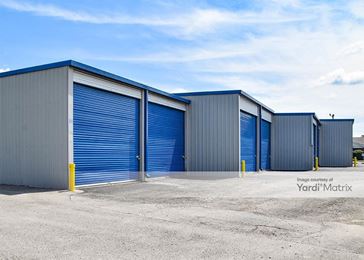Photo 4 of Extra Space Storage - 1713 1/2 East 10th Street, Jeffersonville , IN