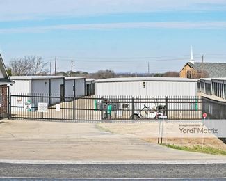 Photo 2 of Complete Self Storage - 3800 FM 744, Corsicana, TX