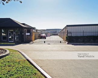 Photo 2 of SecurCare Self Storage - 3400 Longmire Drive, College Station, TX