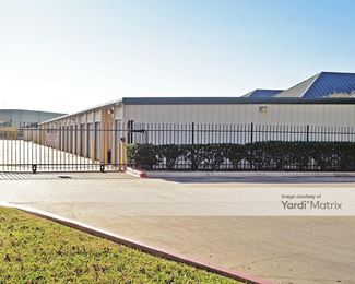 Photo 3 of SecurCare Self Storage - 3400 Longmire Drive, College Station, TX