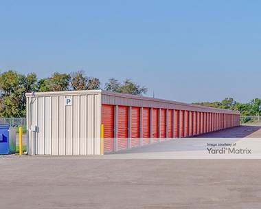 Storage Units for Rent available at 1400 North 45th Street, Corsicana, TX 75110