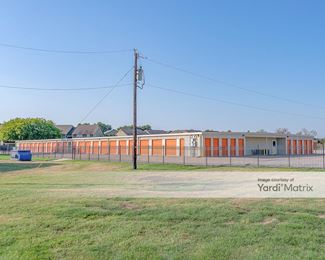 Photo 6 of FreeUp Storage - 1400 North 45th Street, Corsicana, TX