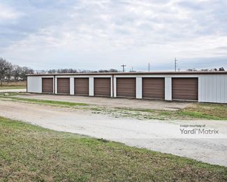 Photo 3 of Storage Place, The - 1113 North Lacy Drive, Waco, TX