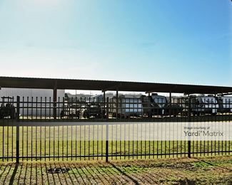 Photo 3 of HGS Self Storage - 605 North Hewitt Drive, Hewitt, TX