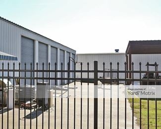 Photo 4 of HGS Self Storage - 605 North Hewitt Drive, Hewitt, TX