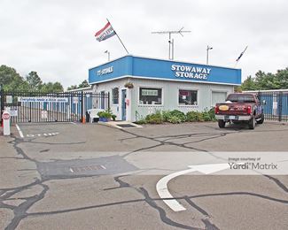 Photo 1 of Stowaway Storage - 128 Quinnipiac Avenue, North Haven, CT